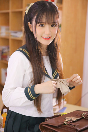 内德维德访华